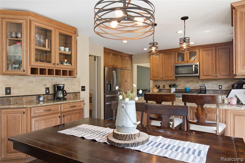 1817 Deer View Court, Howell, MI 48843 — Photo 31