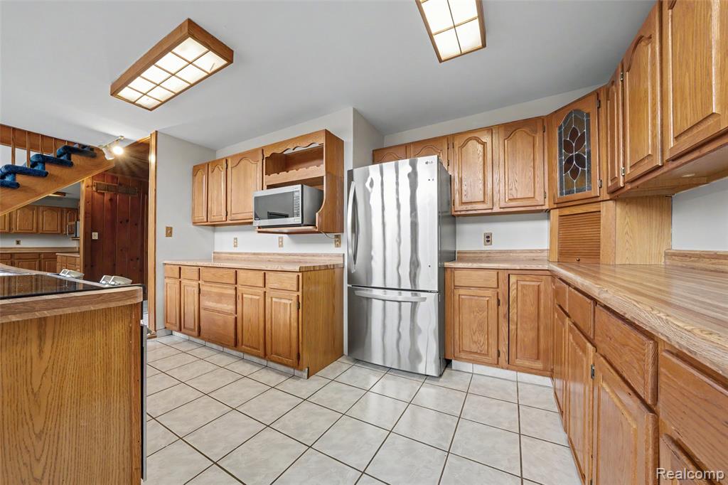 7774 Colony Drive, Clay, MI 48001 — Photo 6