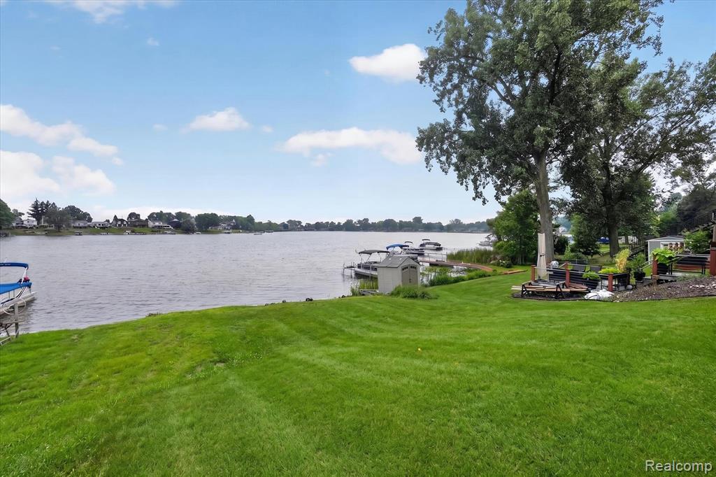 3429 Rolston Road, Fenton, MI 48430 — Photo 50