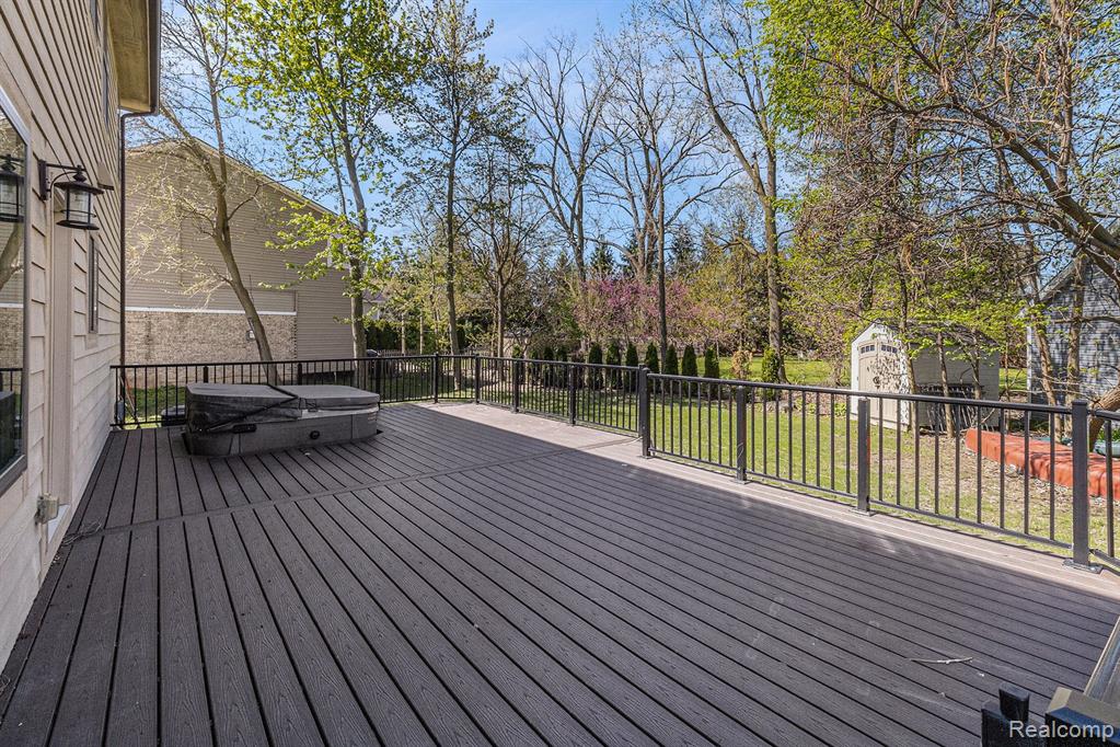 1540 KESSLER Avenue, Keego Harbor, MI 48320 — Photo 40