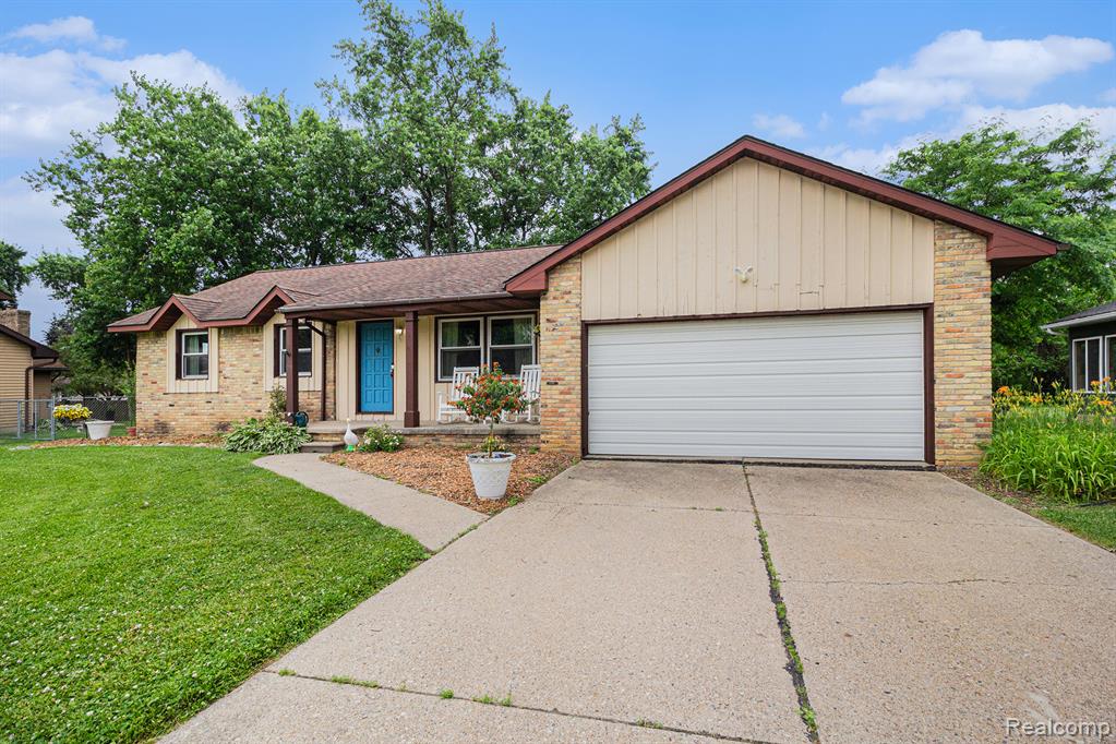 5369 Old Franklin Road, Grand Blanc, MI 48439 — Photo 21