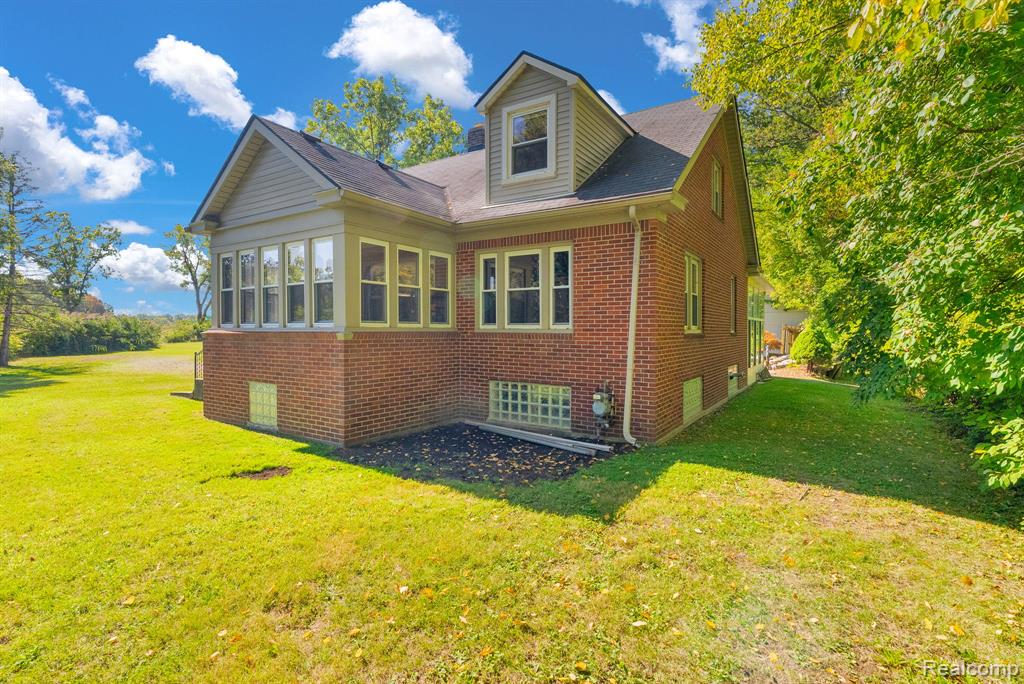 24915 Saint Paul Boulevard, Harrison Township, MI — Photo 6