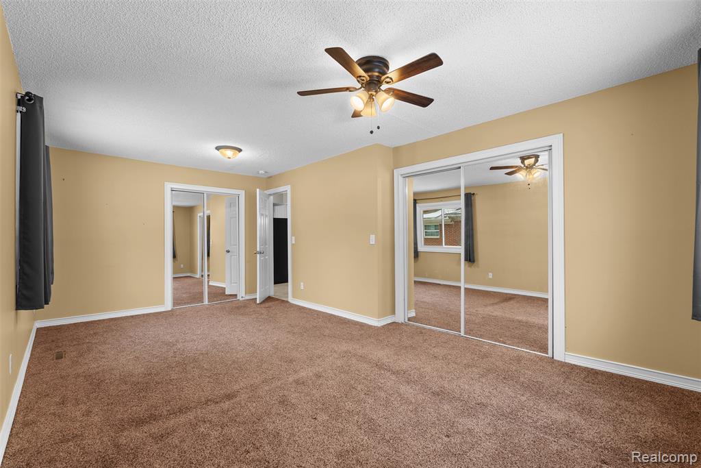 4205 Harding Street, Dearborn Heights, MI 48125 — Photo 19