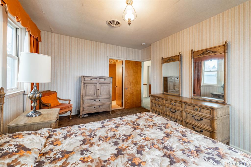 29863 East River Road, Grosse Ile, MI 48138 — Photo 32