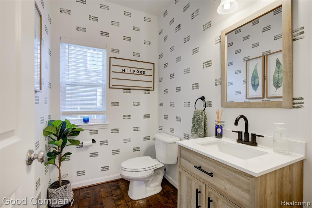 907 RIVERSTONE Court, Milford, MI 48381 — Photo 34