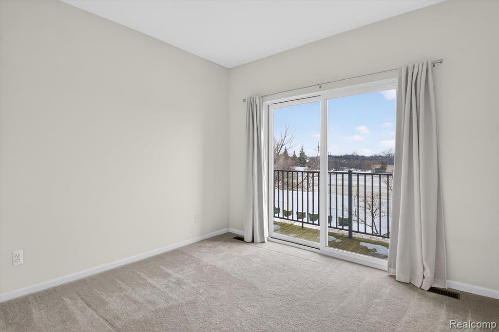 41602 Hamlet Lane, Novi, MI — Photo 19