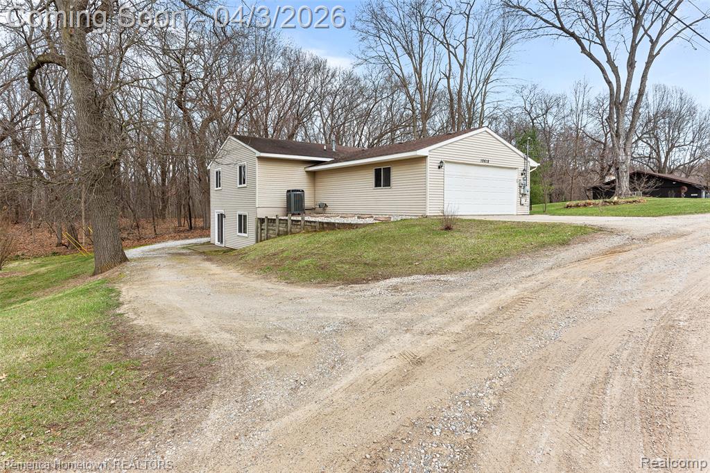 10618 Wolverine Drive, Pinckney, MI 48169 — Photo 5