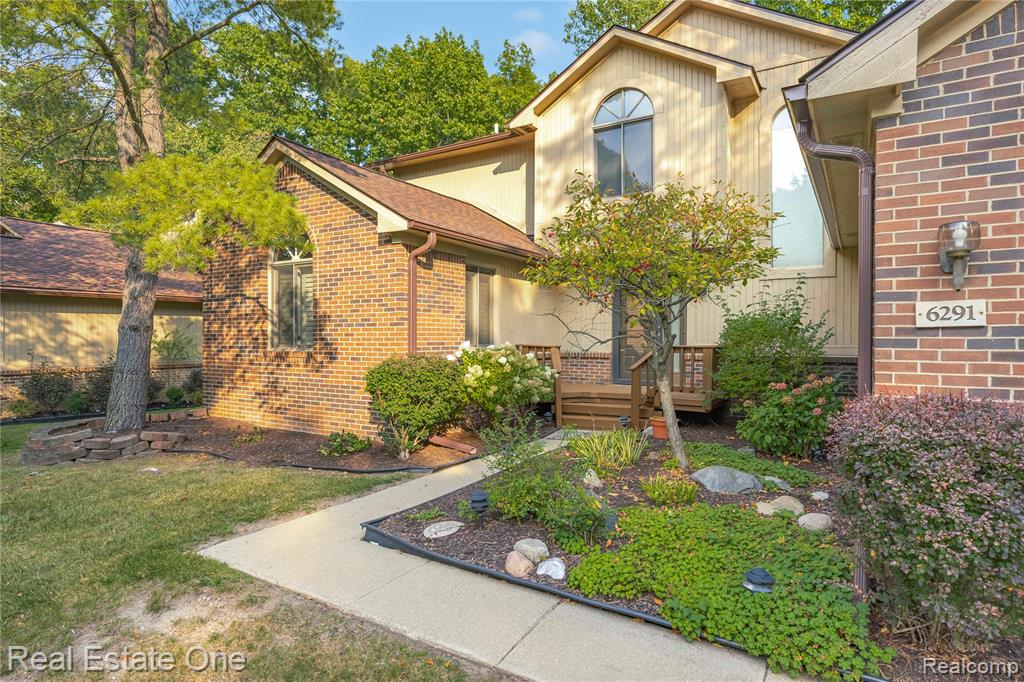 6291 Pheasant Run, West Bloomfield, MI — Photo 3