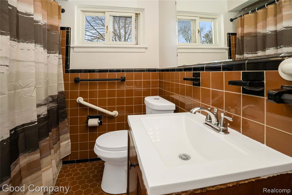 19915 Shady Lane Avenue, Saint Clair Shores, MI 48080 — Photo 15
