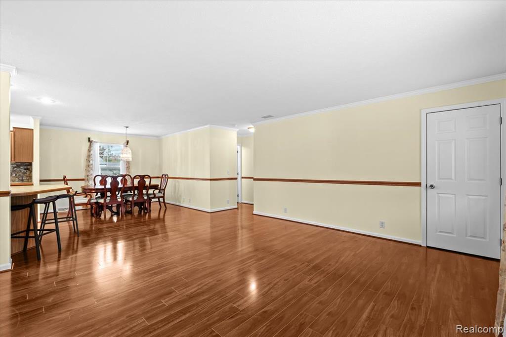 11078 Wood Run Circle, South Lyon, MI 48178 — Photo 4