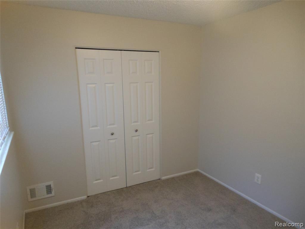 501 E BRECKENRIDGE Street, Ferndale, MI 48220 — Photo 14