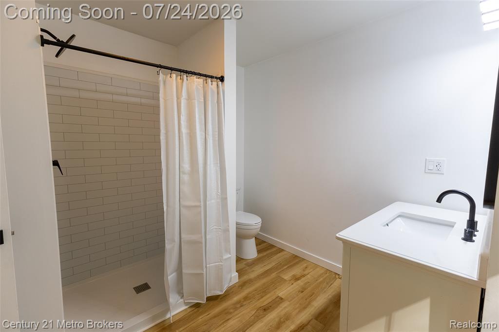 15117 Locust Grove Drive, Byron, MI 48418 — Photo 24