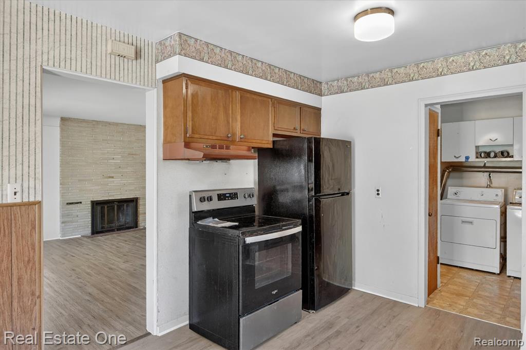 7420 Drexel Street, Dearborn Heights, MI 48127 — Photo 10