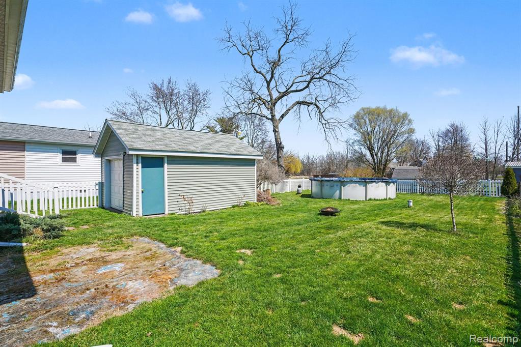 2509 S Sheridan Road, Lennon Vlg, MI 48449 — Photo 21
