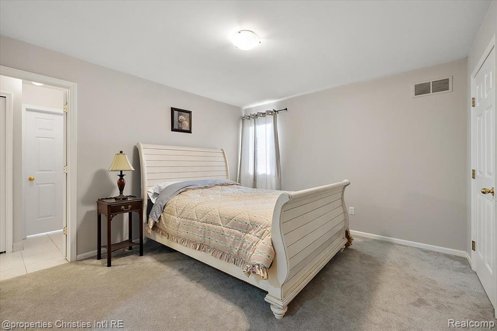 58 INGRAM Drive, Troy, MI 48098 — Photo 71