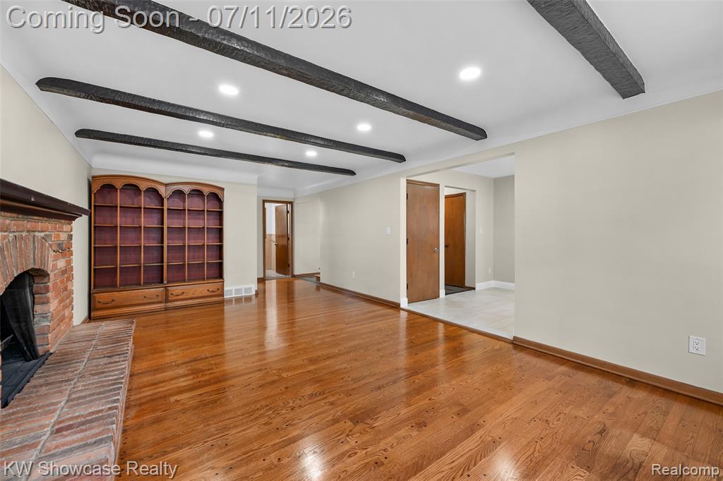 8362 Sunburst, Center Line, MI 48015 — Photo 25