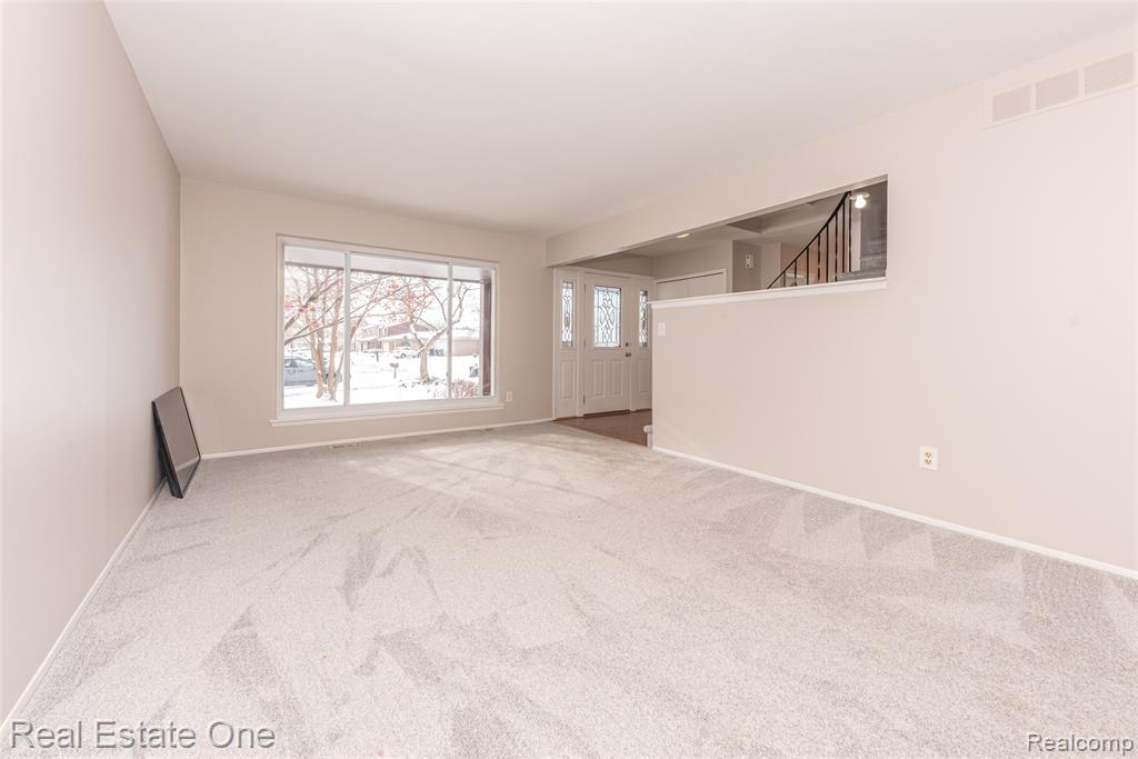 41958 Sunderland Drive, Canton, MI 48187 — Photo 17