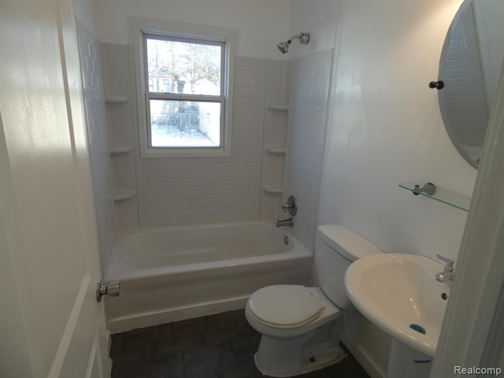 8065 PROSPECT Avenue, Warren, MI 48089 — Photo 6