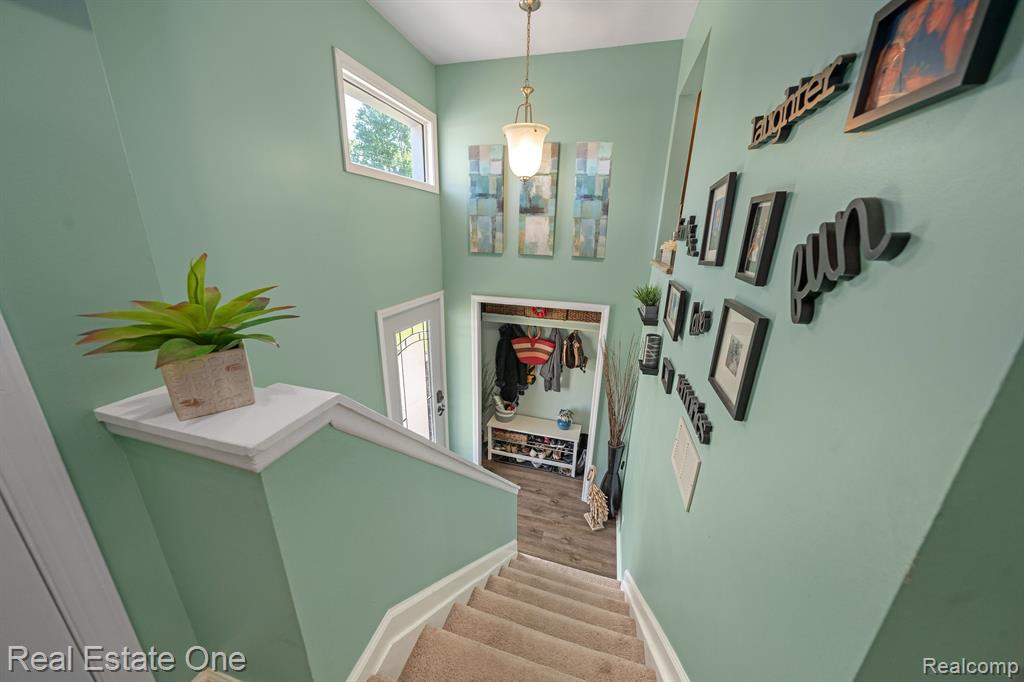 61 TECUMSEH Street, Clawson, MI — Photo 11