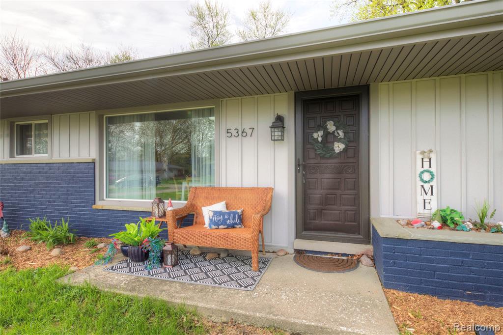 5367 Cambourne Place, West Bloomfield, MI — Photo 3