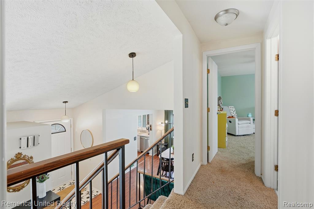 968 Touraine Avenue, East Lansing, MI 48823 — Photo 17