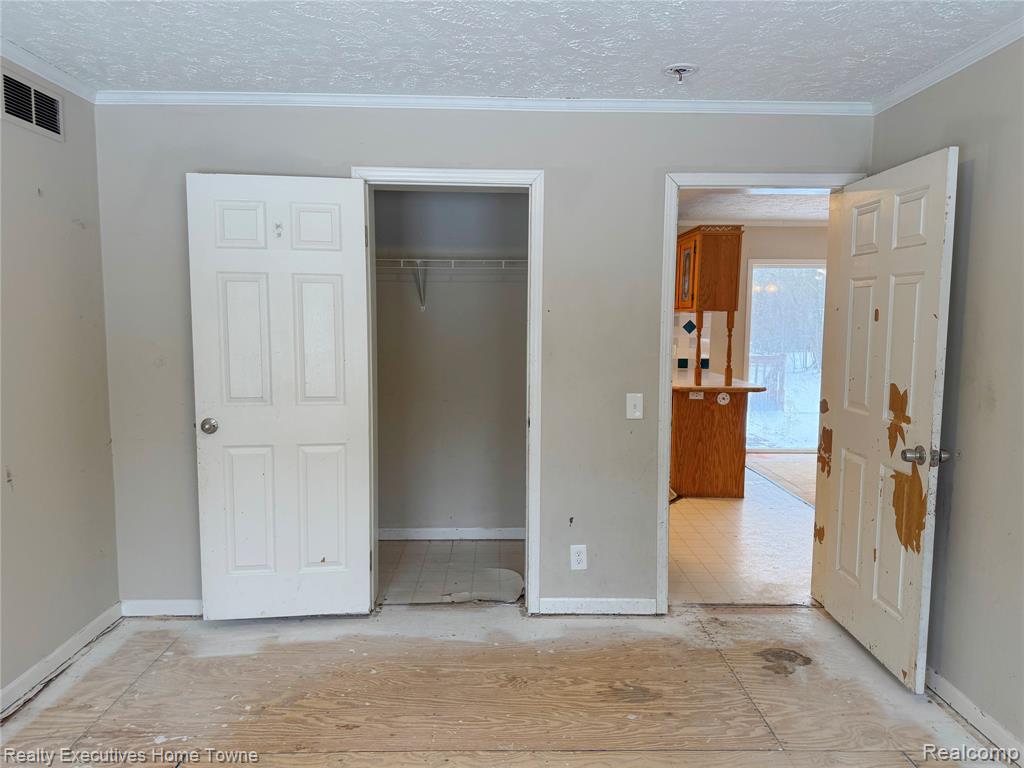 2045 Yeager Street, Port Huron, MI 48060 — Photo 14