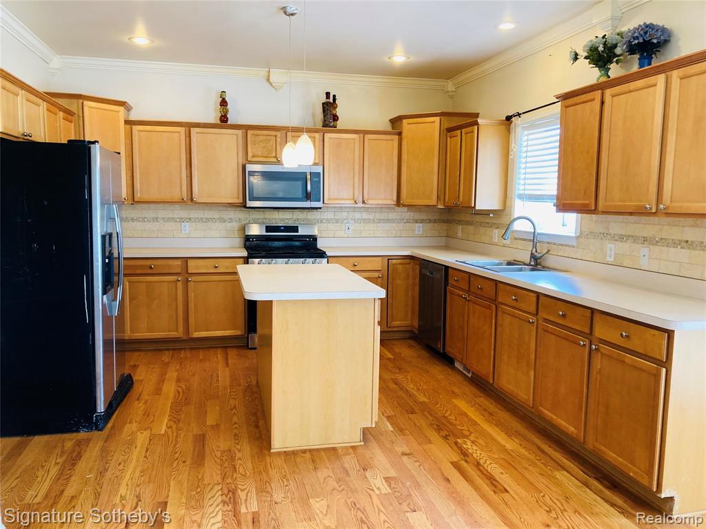 1070 Arthur Drive, Troy, MI 48083 — Photo 5
