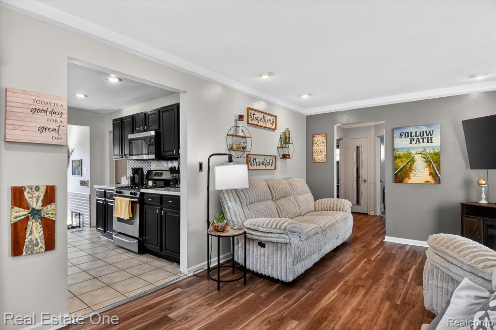 8062 Campbell Street, Taylor, MI 48180 — Photo 5