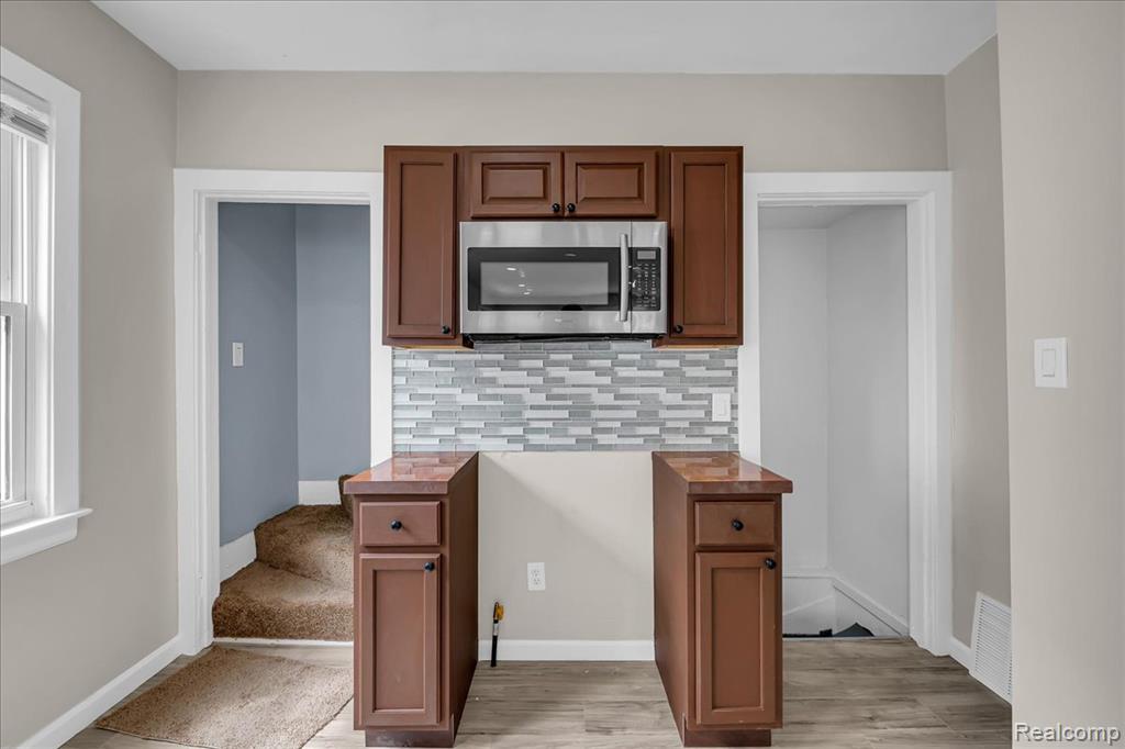 8135 E Hildale Street, Detroit, MI 48234 — Photo 10