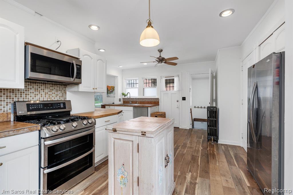 938 Balfour Street, Grosse Pointe Park, MI 48230 — Photo 17