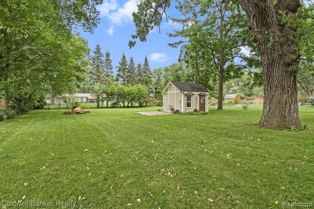 61722 FAIRLAND Drive, South Lyon, MI 48178 — Photo 7
