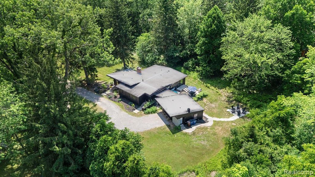 5831 Browntown Road, Sawyer, MI 49125 — Photo 39