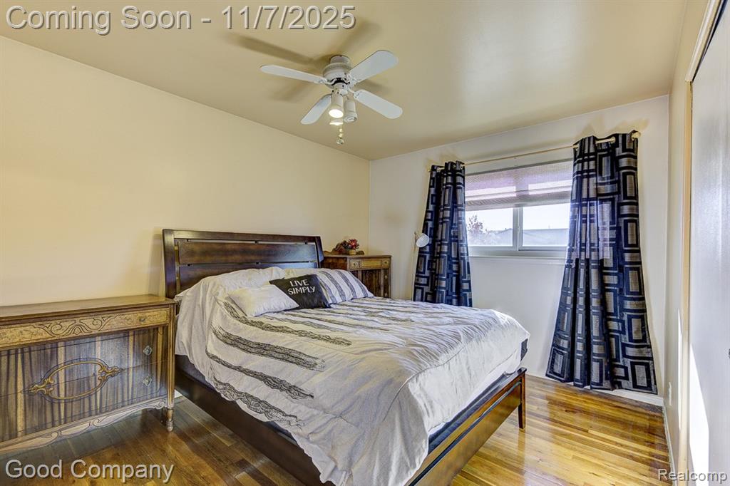 583 Manchester Street, Madison Heights, MI 48071 — Photo 25