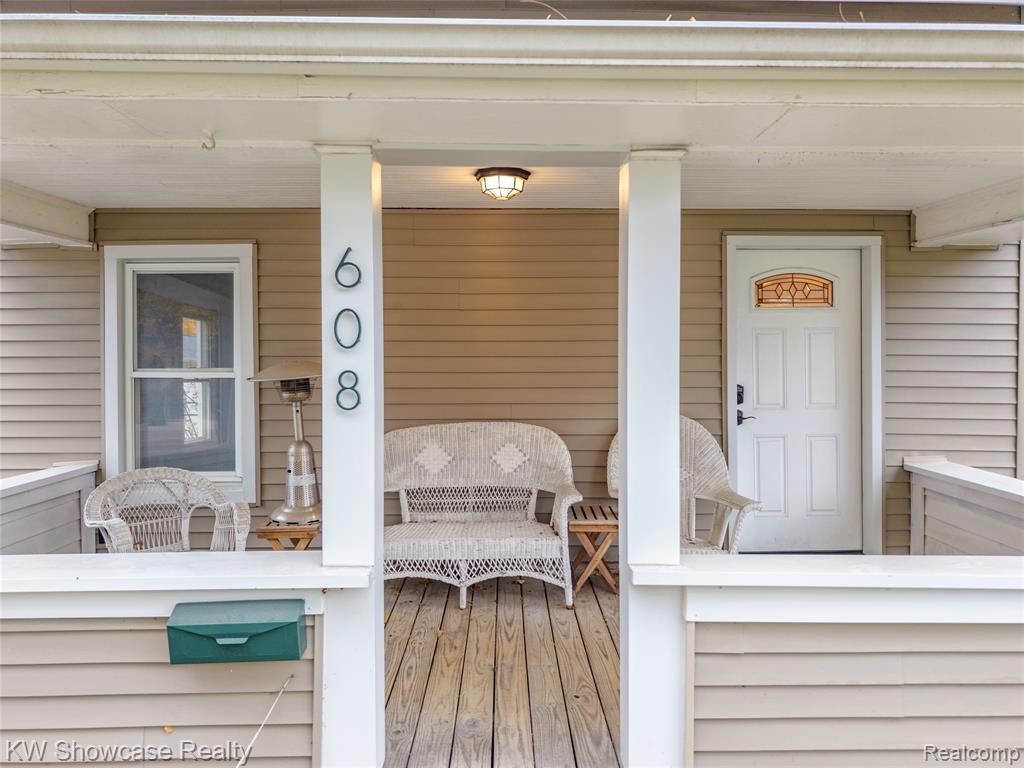 608 S Adelaide Street, Fenton, MI 48430 — Photo 4