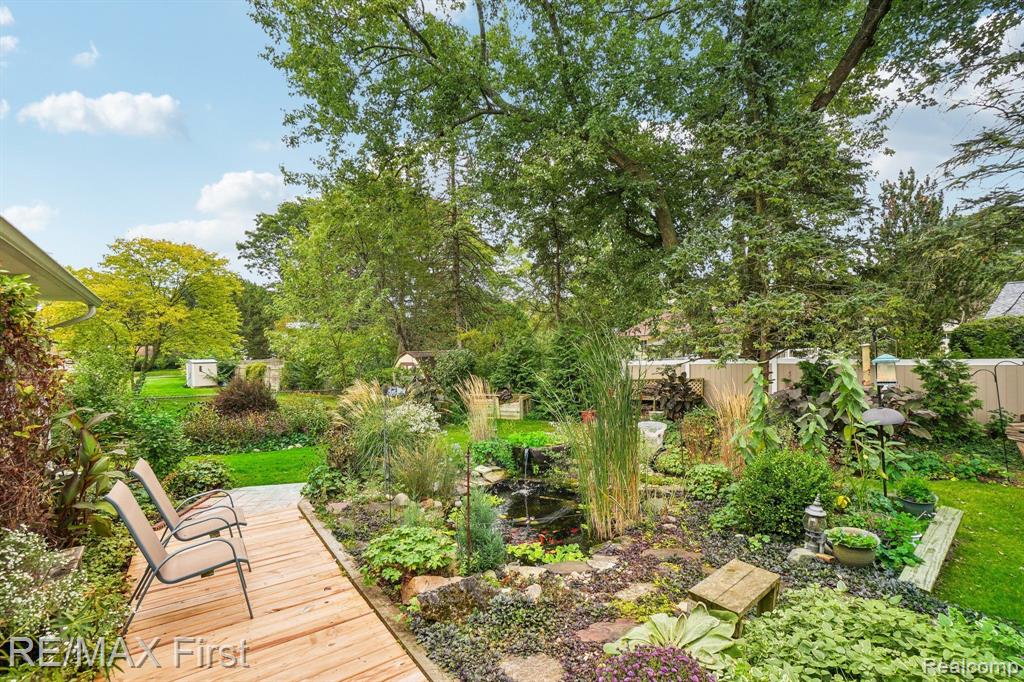 4812 FOXCROFT Drive, Troy, MI 48085 — Photo 40