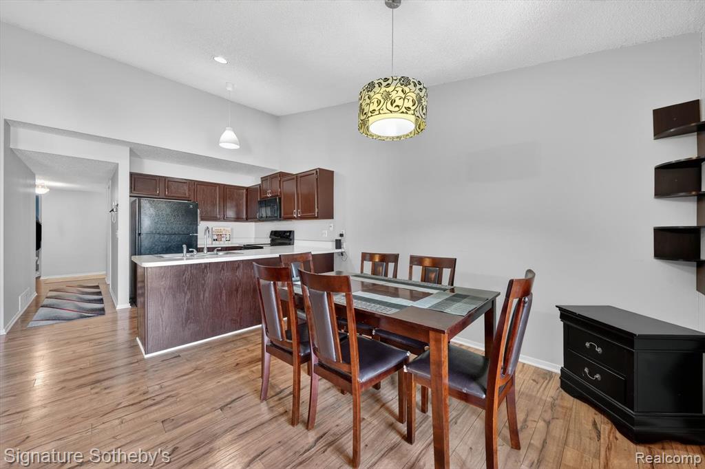 5094 Harbor Oak Drive, 36, Waterford, MI 48329 — Photo 17