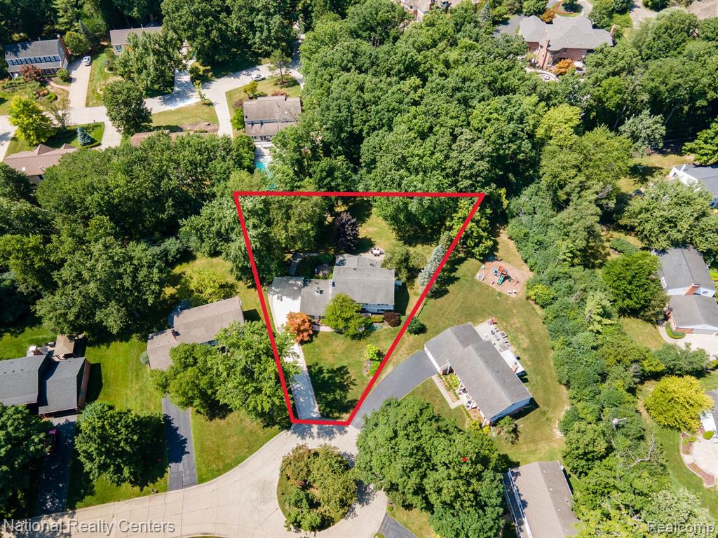 31467 Old Cannon Road, Beverly Hills, MI 48025 — Photo 4