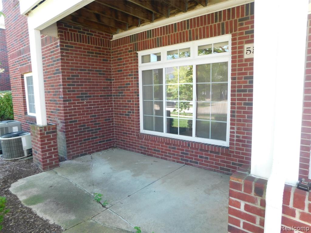 5555 Acorn Lane, Sterling Heights, MI 48314 — Photo 3