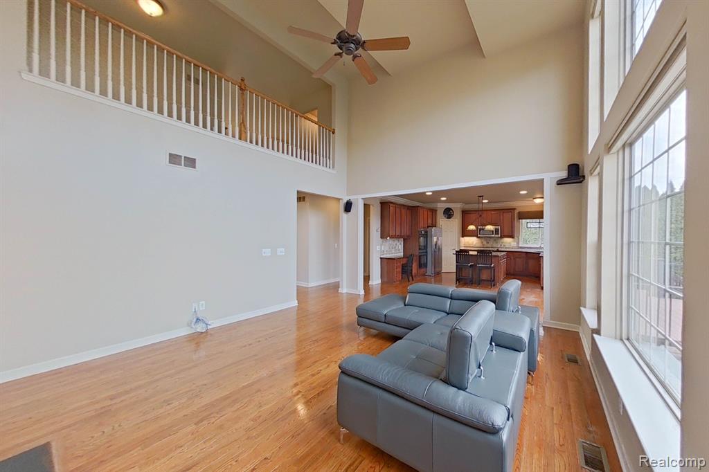 50610 HAWTHORNE Court, Northville, MI 48168 — Photo 11