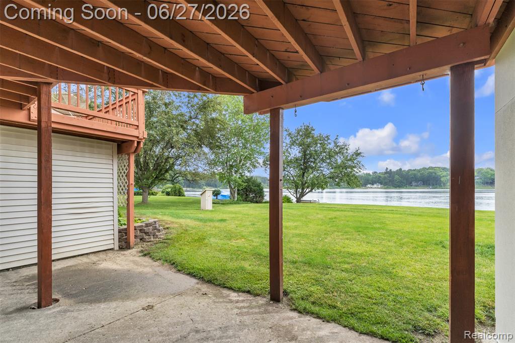 2276 Webster Park Drive, Howell, MI 48843 — Photo 56