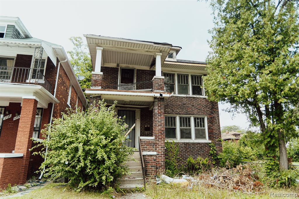 5200 MAPLEWOOD Street, Detroit, MI 48204 — front exterior