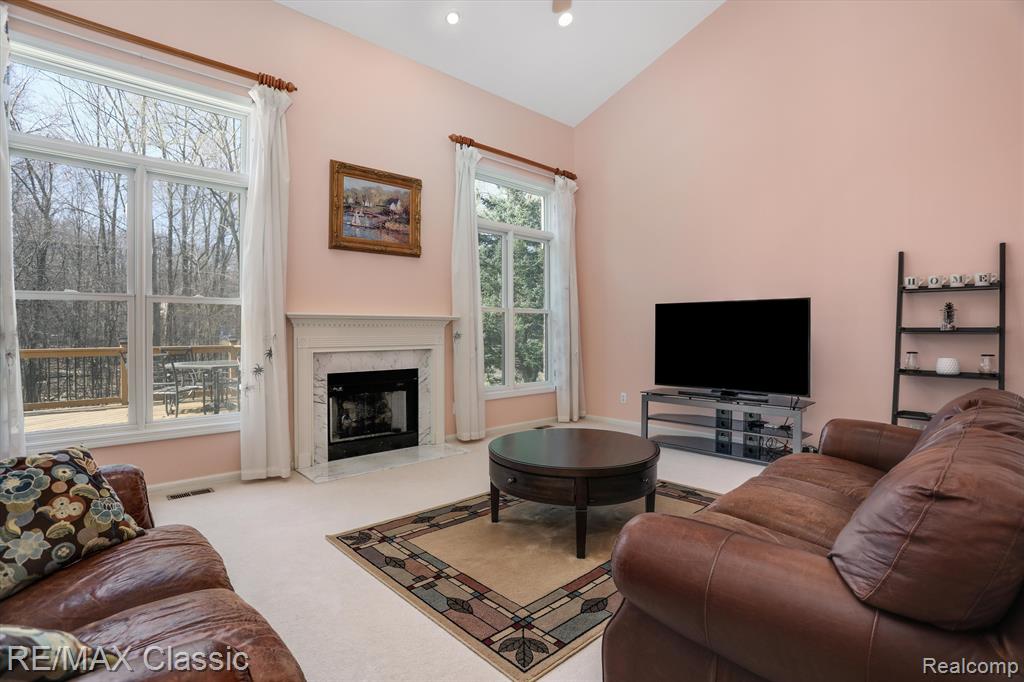 41547 BURROUGHS Avenue, Novi, MI 48377 — Photo 20