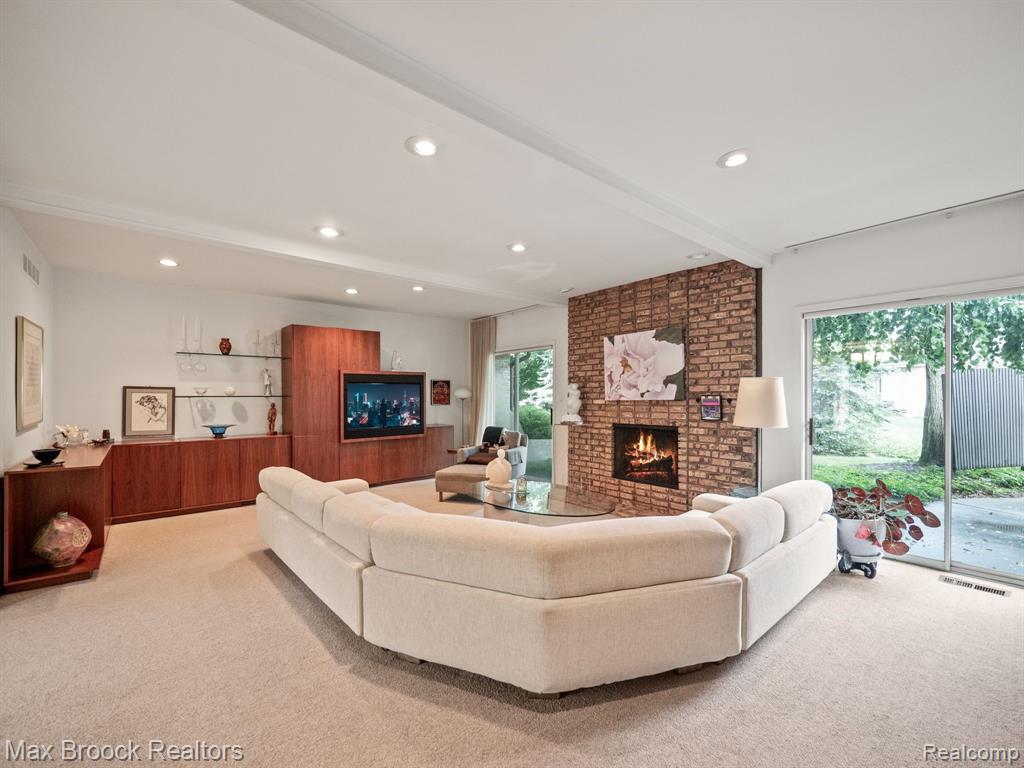 7448 STONY RIVER Court, Bloomfield Hills, MI 48301 — Photo 33