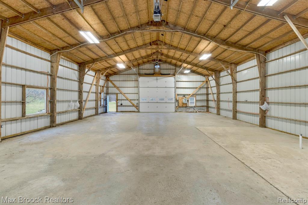 6426 OAK GROVE Road, Howell, MI 48855 — Photo 39