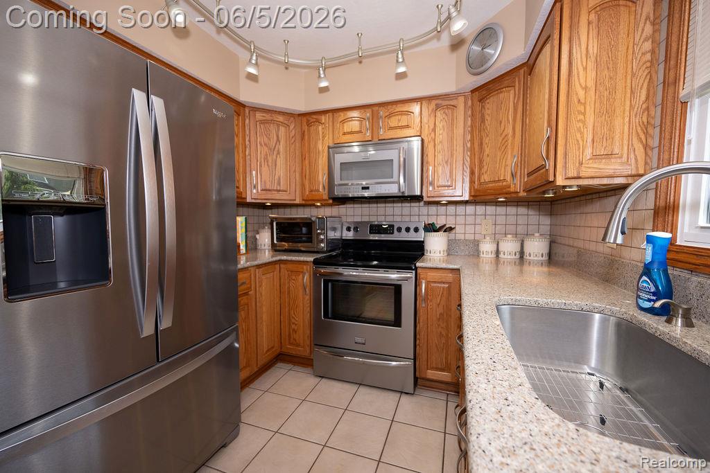 6321 Avenue B, La Salle, MI — Photo 25