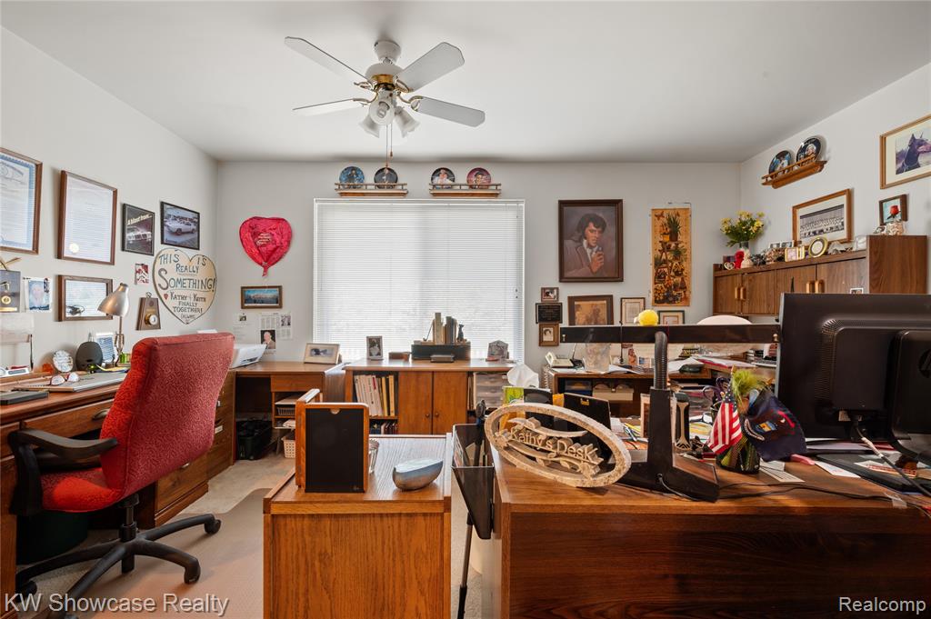 727 Mill Pointe Drive, 16, Milford, MI 48381 — Photo 29