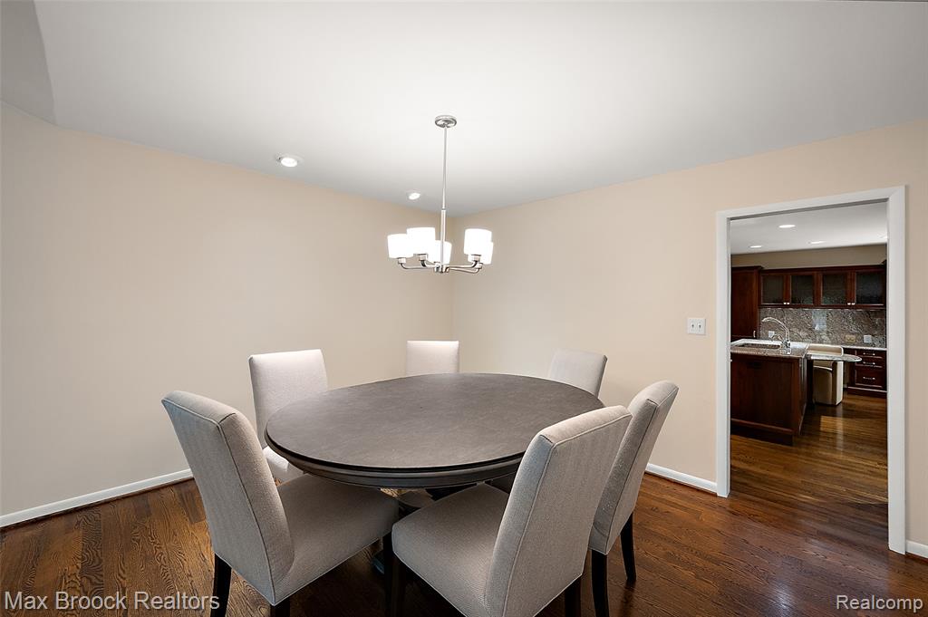 5175 Woodlands Drive, Bloomfield Hills, MI 48302 — Photo 7