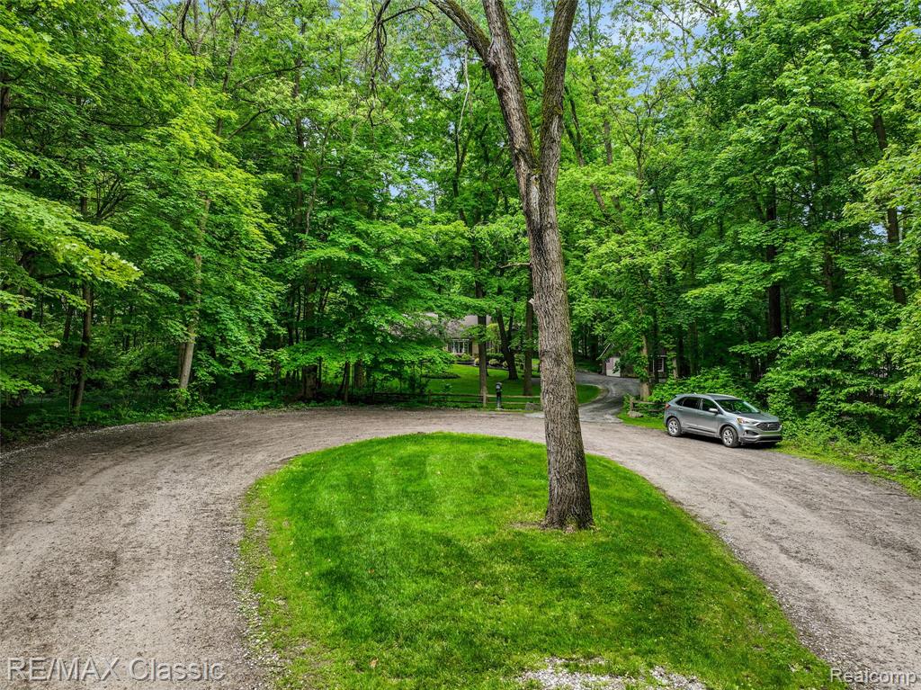 45100 Thornapple Lane, Northville, MI 48168 — Photo 7