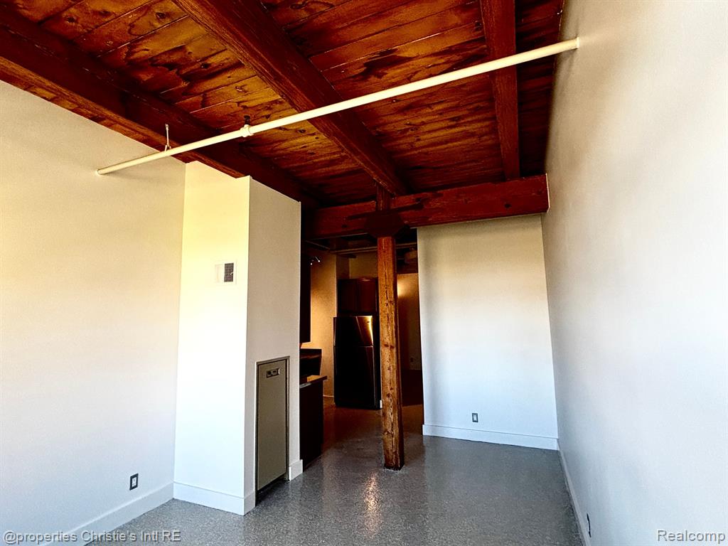 6533 E JEFFERSON Avenue, 327, Detroit, MI 48207 — Photo 19