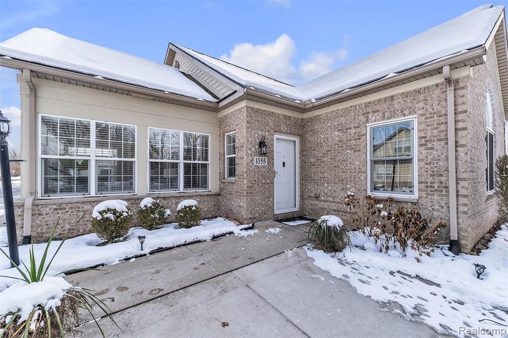 1155 Abbey Court, Westland, MI — Photo 6